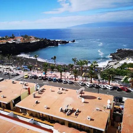 Seguro Spacious With Roomy Terrace Daire *