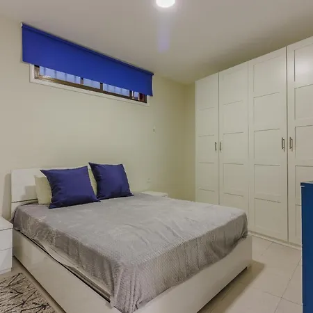 Daire Seguro Spacious With Roomy Terrace Puerto de Santiago (Tenerife)